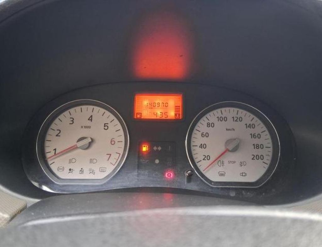 Renault / Sandero Privilege 1.6 Flex 4 Portas Modelo 2011 imagem 14