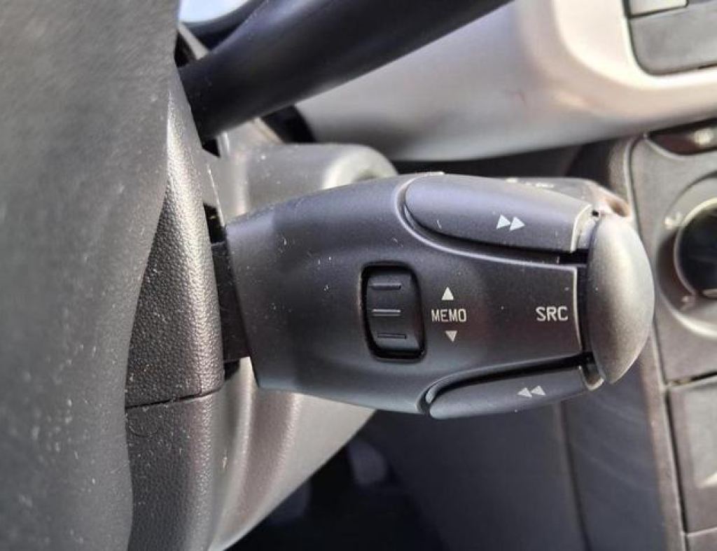 Citroen / Aircross Live 1.6 Flex 4 Portas Modelo 2016 imagem 16