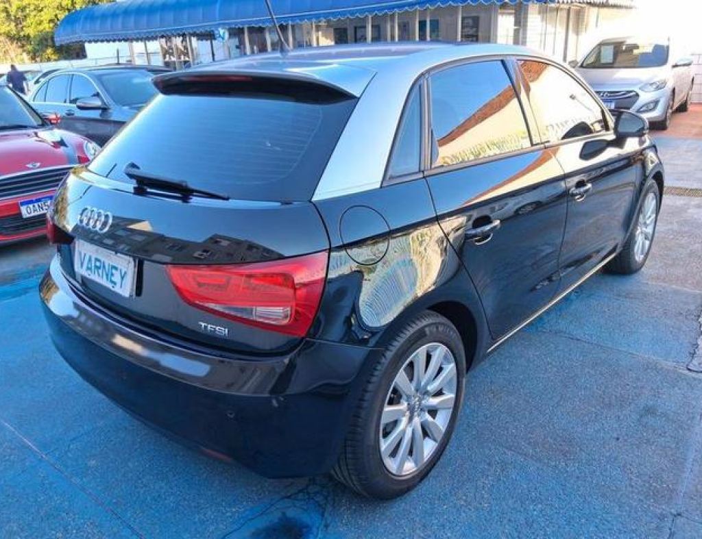 Audi A-1 Sportback 1.4 Tfsi 122Cv 5P S-Tronic 2014 Automático 4 Portas Modelo 2014 imagem 7