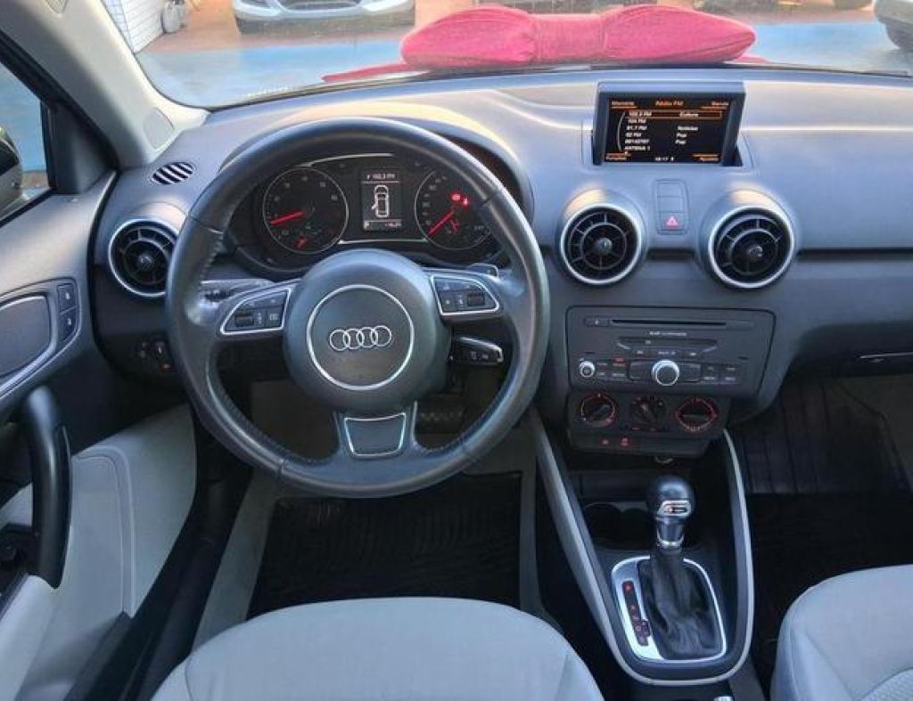 Audi A-1 Sportback 1.4 Tfsi 122Cv 5P S-Tronic 2014 Automático 4 Portas Modelo 2014 imagem 14