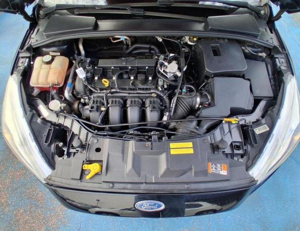 Ford / Focus Titanium 2.0 Automático Flex Modelo 2017 imagem 21