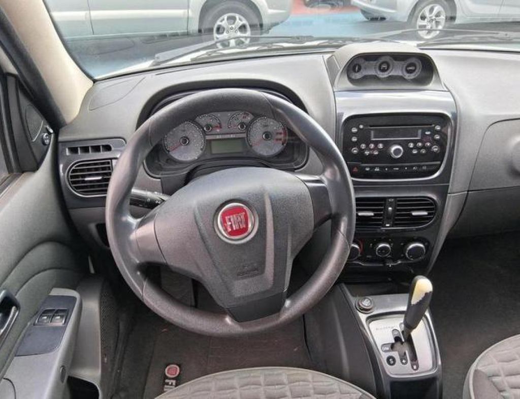 Fiat Palio Weekend 1.8 Adventure Dualogic Locker 8V 4P 2013 imagem 12