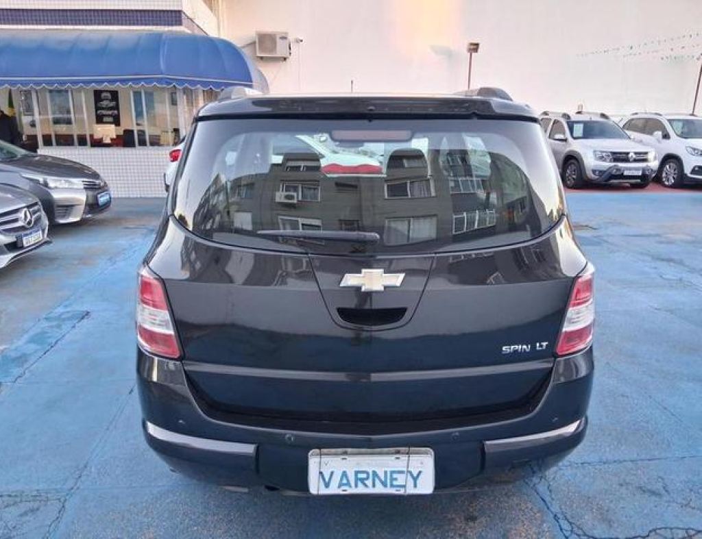 Chevrolet / Spin 1.8 Lt Automática Flex 4 Portas Modelo 2016 imagem 6