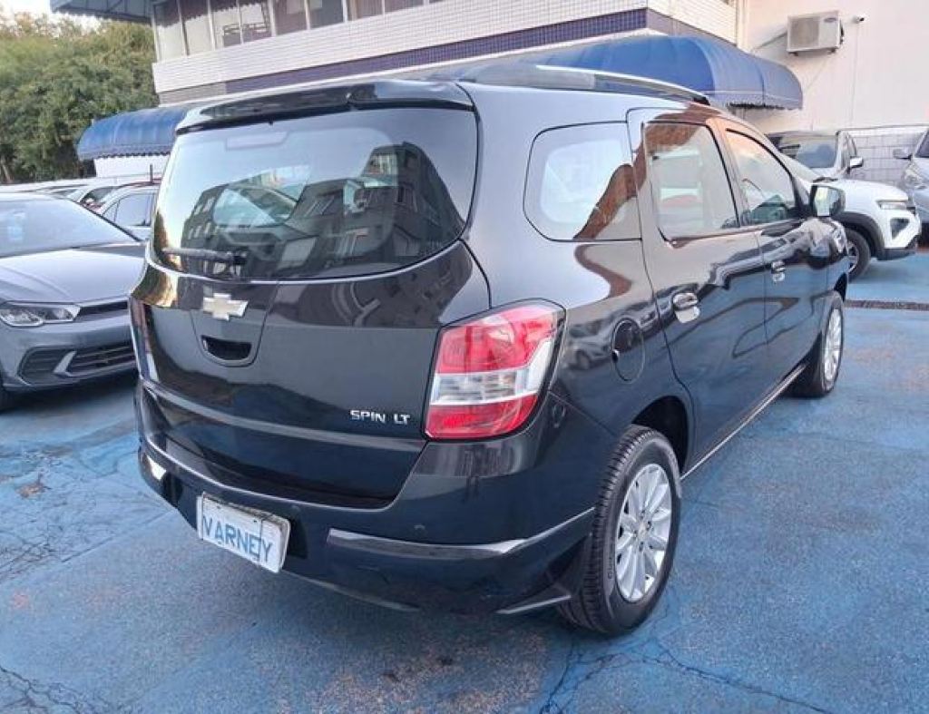 Chevrolet / Spin 1.8 Lt Automática Flex 4 Portas Modelo 2016 imagem 7