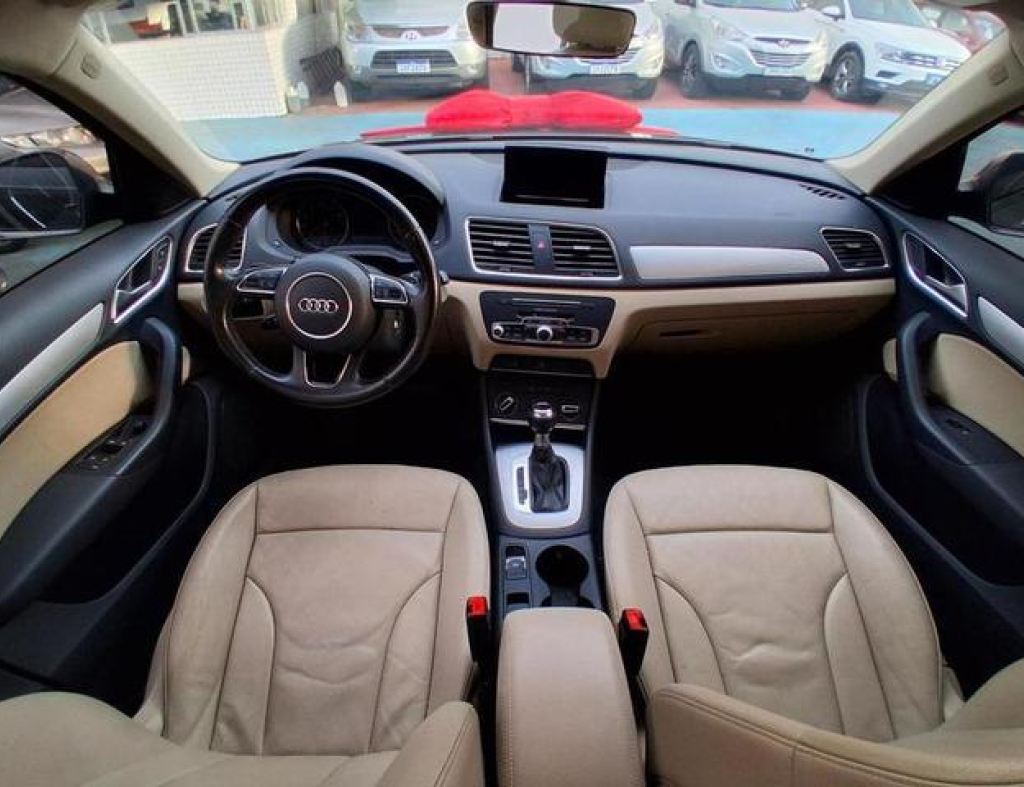 Audi / Q3 1.4 Tfsi Automático 4 Portas Modelo 2017 imagem 11