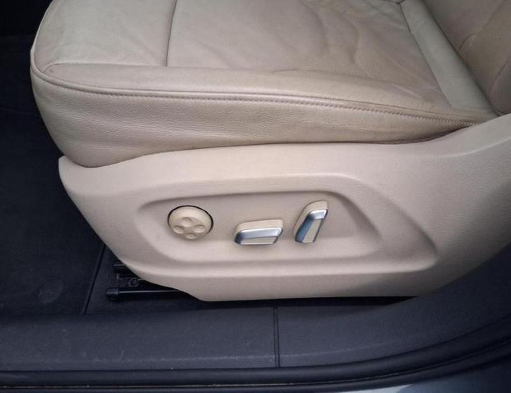 Audi / Q3 1.4 Tfsi Automático 4 Portas Modelo 2017 imagem 14