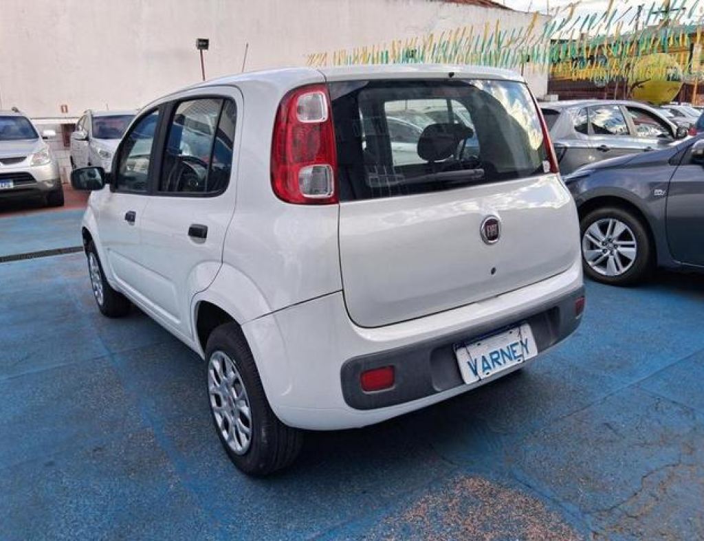 Fiat / Uno Vivace 1.0 Flex 4 Portas Modelo 2015 imagem 8