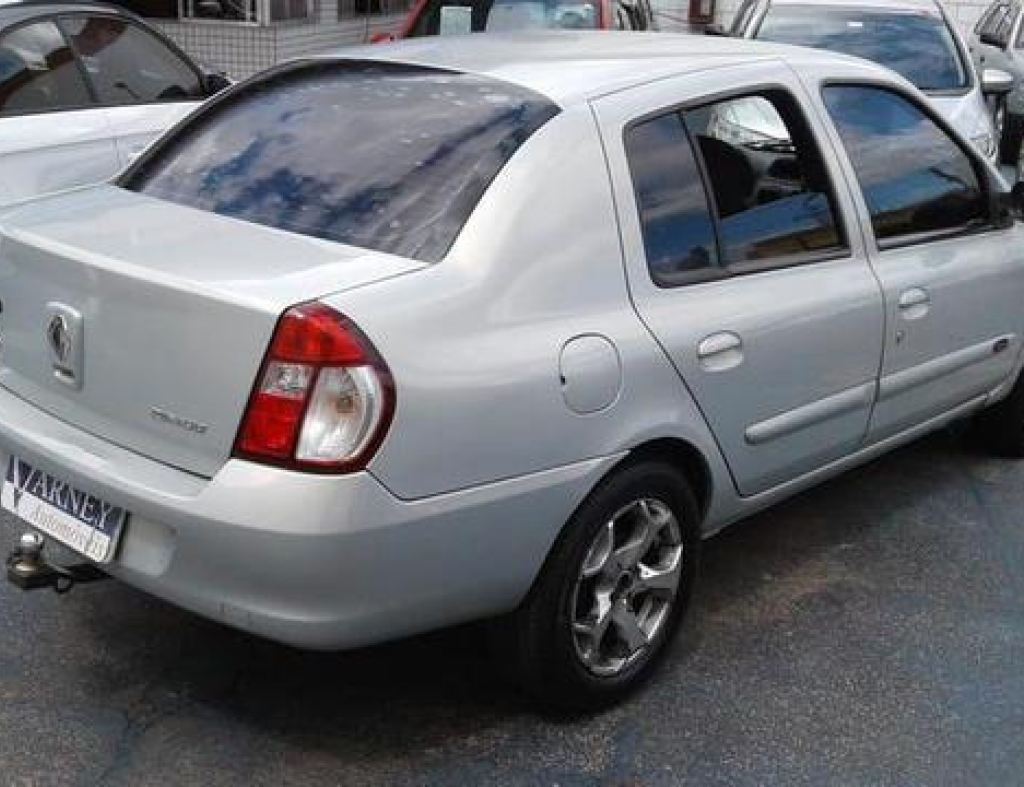 Renault / Clio Sedan Privilege 1.6 Flex 4 Portas Modelo 2009 imagem 9