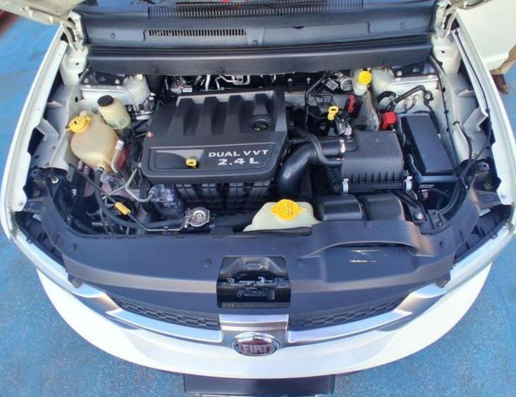 Fiat / Freemont Precisio 2.4 Automático 4 Portas Modelo 2012 imagem 24