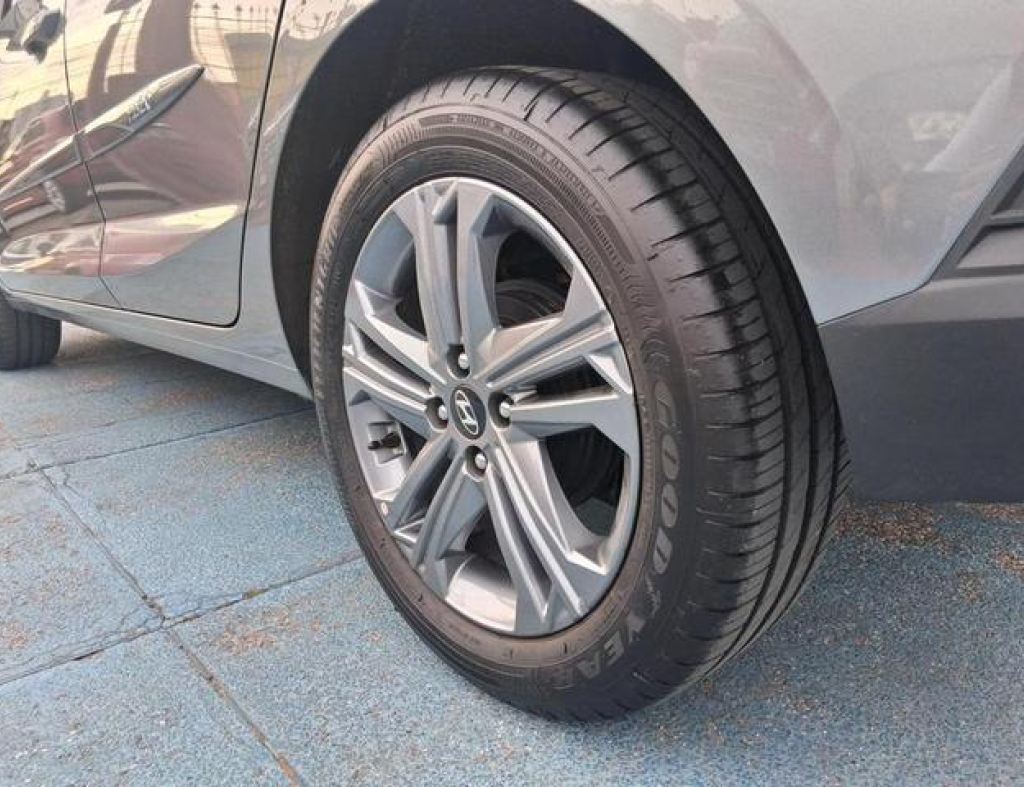 Hyundai / Hb20 Confort Plus Turbo 1.0 Automático Flex 4 Portas Modelo 2025 imagem 9