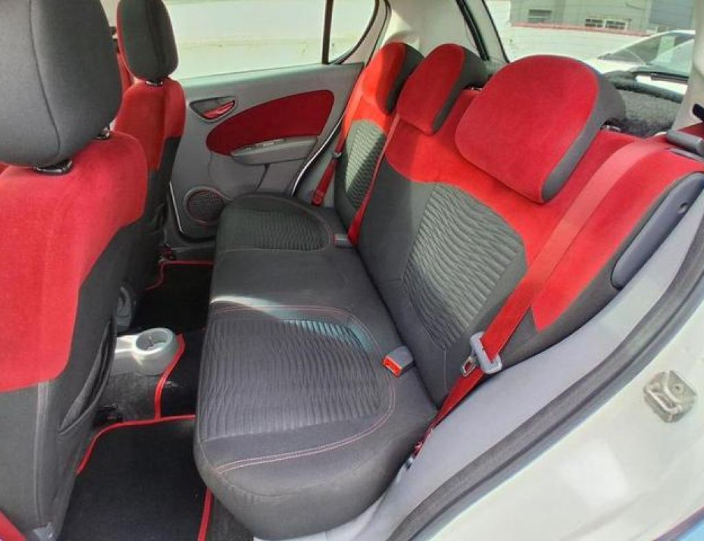 Fiat / Pálio Sporting 1.6 Automático Flex 4 Portas Modelo 2014 imagem 10