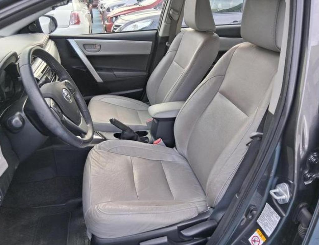 Toyota / Corolla Gli 1.8 Automático Flex 4 Portas Modelo 2016 imagem 9