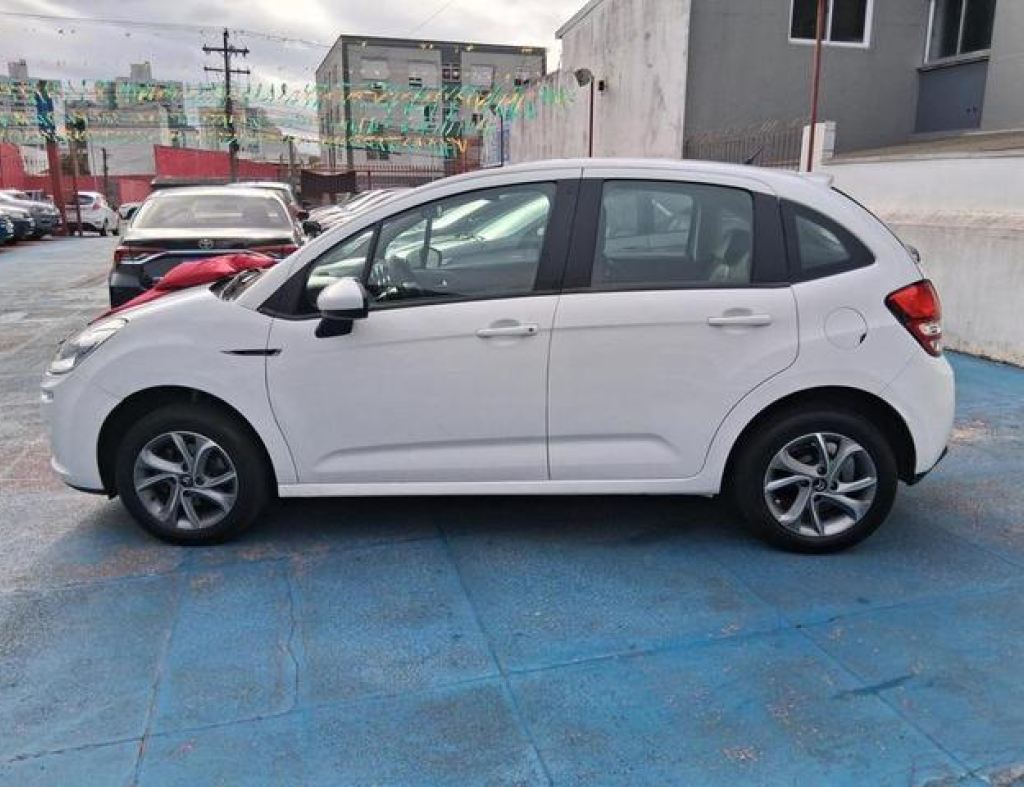 Citroen / C3 Ptech Tend 1.2 Flex 4 Portas Modelo 2017 imagem 5
