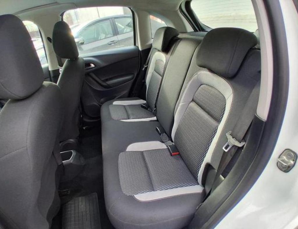 Citroen / C3 Ptech Tend 1.2 Flex 4 Portas Modelo 2017 imagem 9
